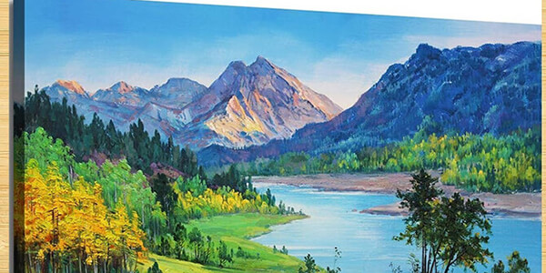 Check out the painting on the cardboard Check out the painting on the cardboard