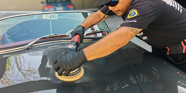 Machine polishing on cloudiness paint Machine polishing on cloudiness paint